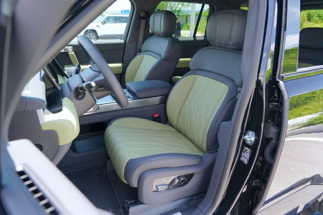 售价31.99万元起 猛士M817正式上市