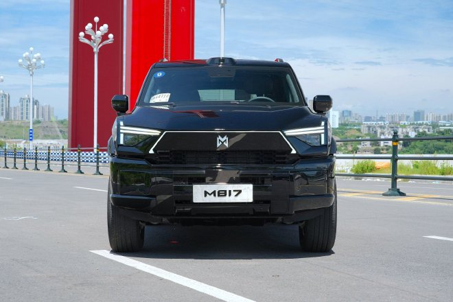 售价31.99万元起 猛士M817正式上市