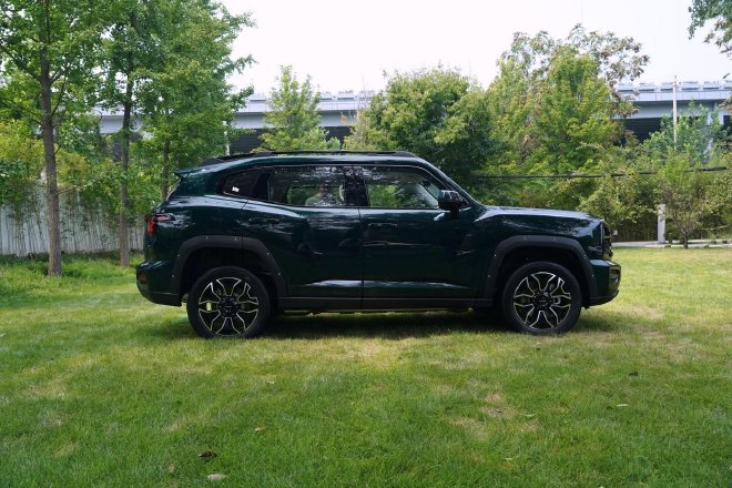 家庭泛越野中型SUV的最优选 静态体验哈弗大狗PLUS