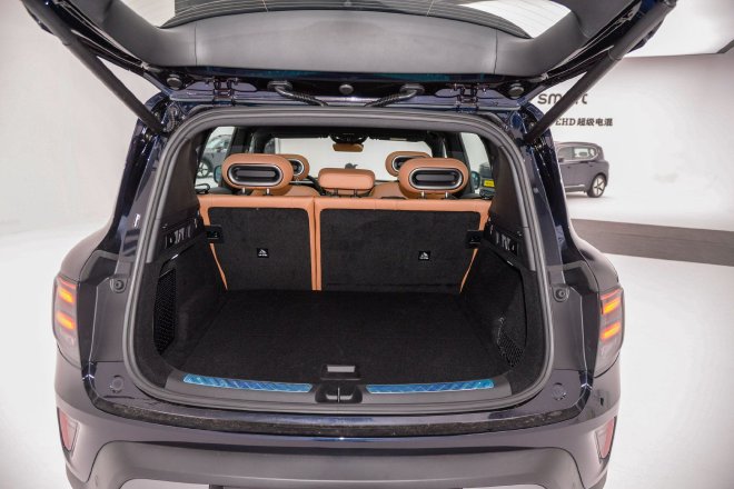 综合续航超1600km 静态体验smart精灵#5 EHD