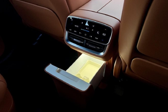 全面进化 重塑标杆 试驾全新问界M7