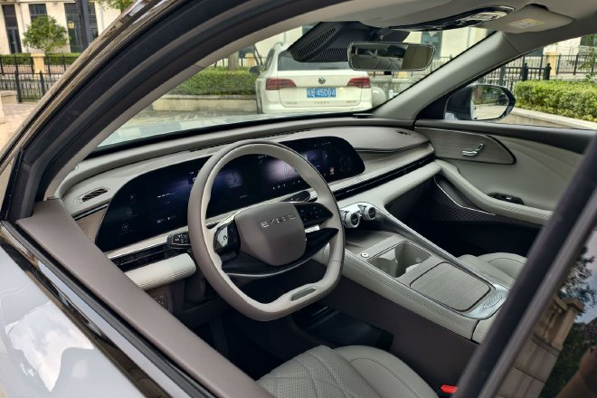 更加经济高效 星途瑶光C-DM寰球版试驾体验