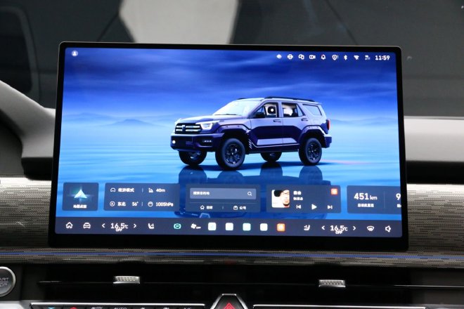 朋克？坦克？当越野车碰上潮流 实拍全新坦克400Hi4-Z