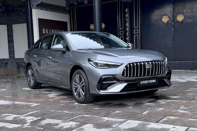 全民家轿标杆 吉利银河星耀6预售8.58万起