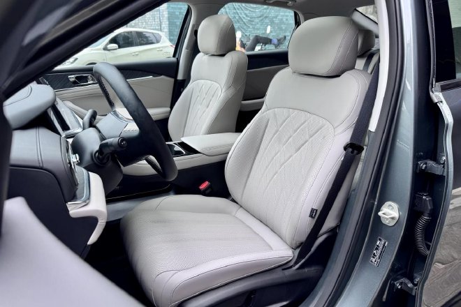 全民家轿标杆 吉利银河星耀6预售8.58万起