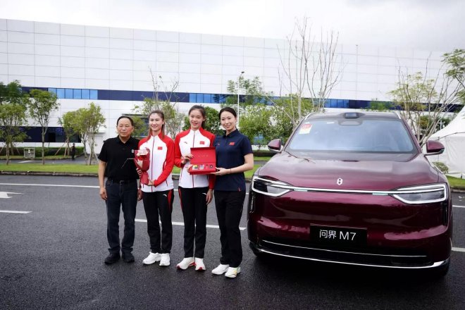 上市72小时 全新问界M7开启全国交付