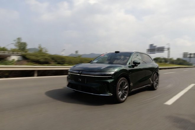 硬核升级看得见！ 试驾焕新极氪7X