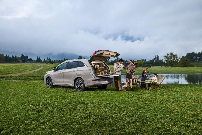 限时厂家置换价11.98万元 第三代蓝电E5 PLUS开启预售