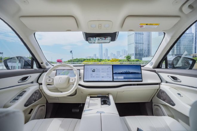 VLA抢先上车 魏牌全新蓝山智能进阶版表现如何？