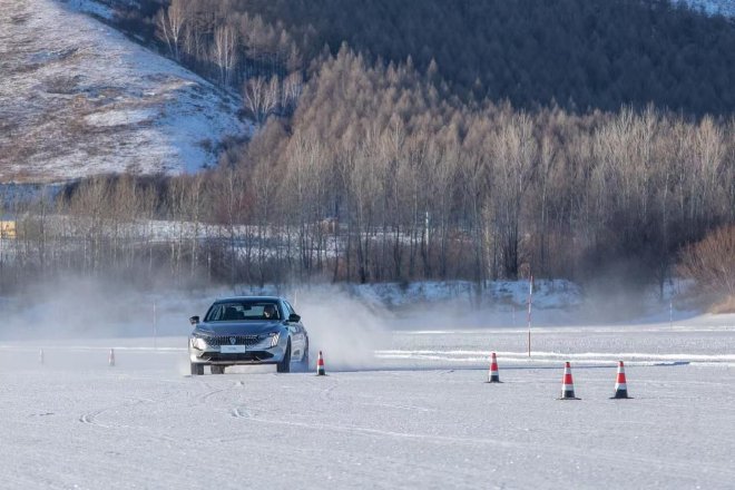 国家队亲自“监考”！四大冰雪科目全优，凡尔赛C5 X和508L这波操作稳了