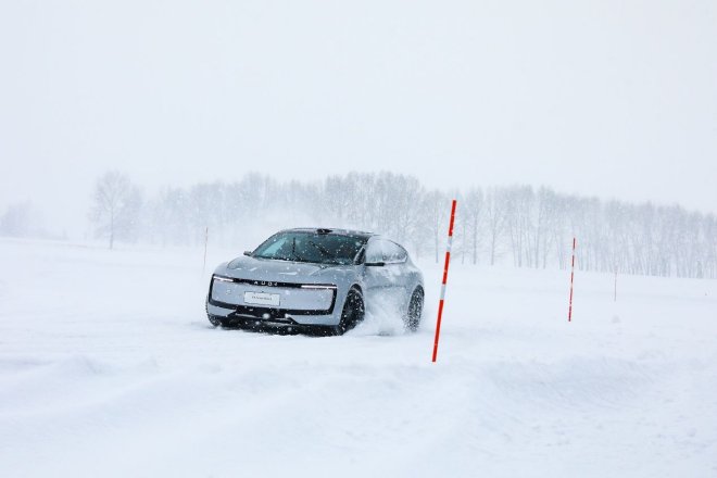 电动quattro更好玩 冰雪试驾奥迪E5 Sportback