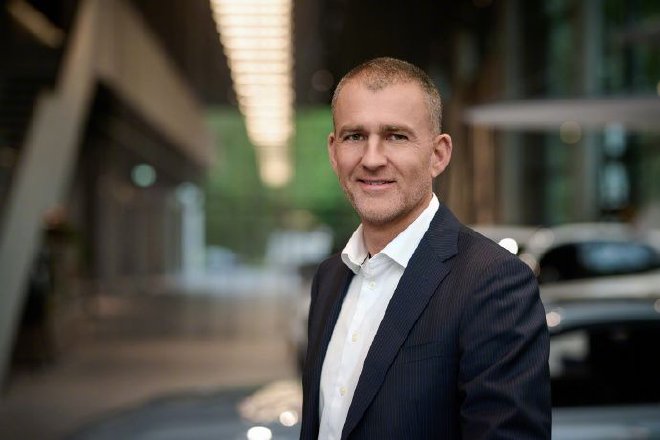 宝马集团中国区人事变动:柯睿辰将接替高翔出任总裁兼CEO_宝马集团董事会名单