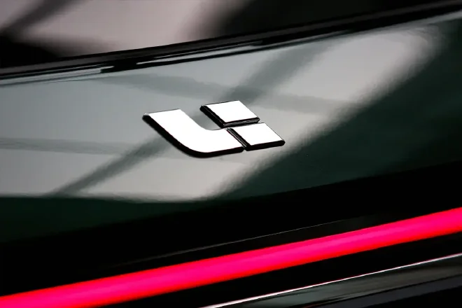 连续三年营收突破千亿元 理想汽车发布2025全年财报