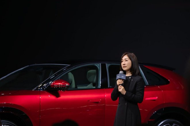 在狂飙中跳华尔兹，长安马自达如何守护“灵魂”