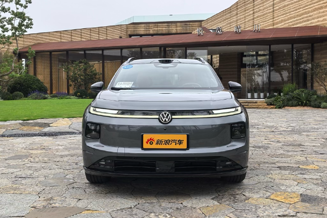 更接地气的德味SUV 抢先体验一汽大众ID.AURA T6