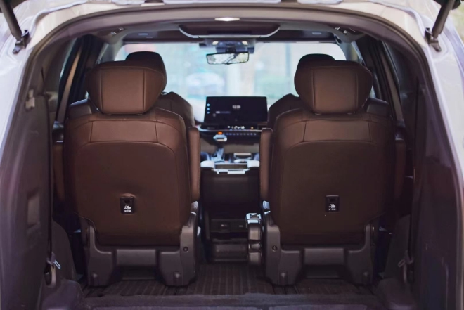 格瑞维亚，场景时代，如何重塑MPV新认知