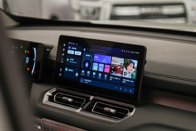 拳打SUV 脚踢皮卡的新物种 新哈弗H5静态体验