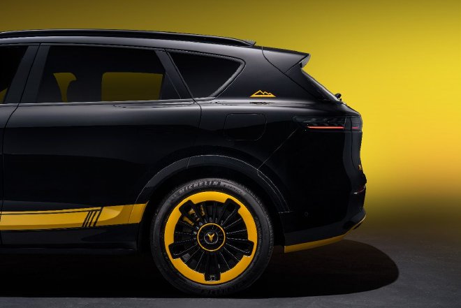 售价27.99万元 岚图FREE+运动定制版正式上市