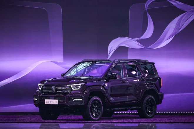全新坦克400正式上市 24.98万元起