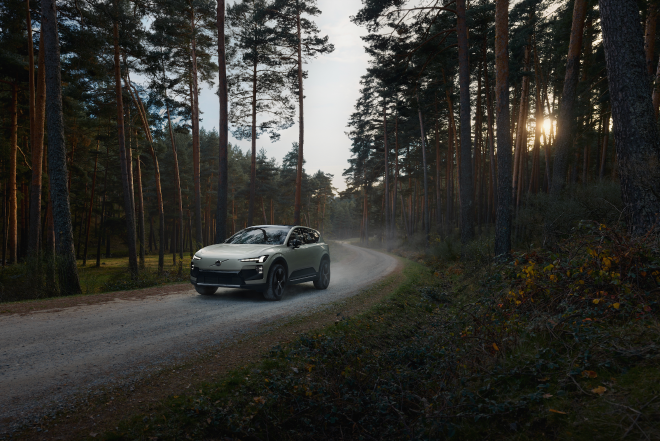 最大续航里程可达810km 沃尔沃EX60全球首秀