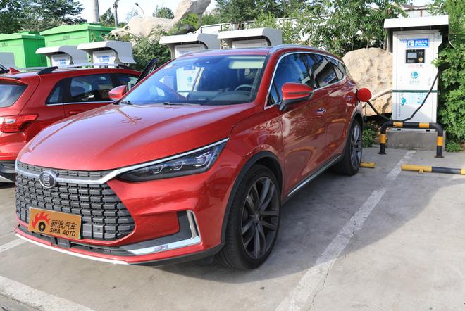 能痛快跑的电动SUV 比亚迪全新一代唐EV