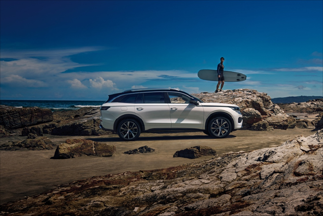 以硬核重新定义舒适，揽巡获第三届《中国汽车风云盛典》“最佳舒适车”