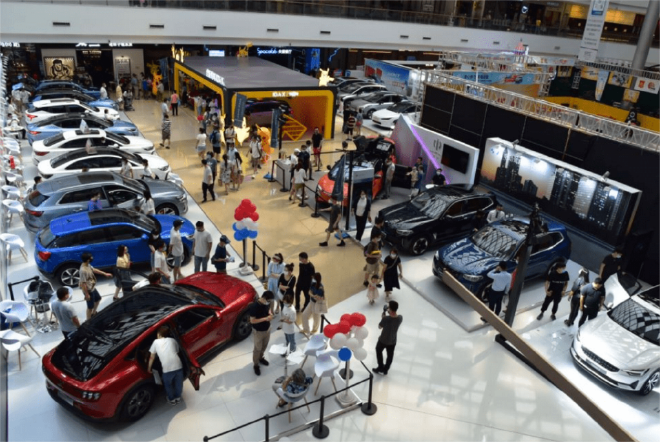 你以为混动车很贵 15万给你超大杯的满足