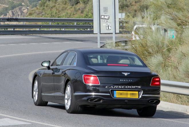 宾利飞驰插混性能版谍照首曝 与保时捷Panamera共享动力