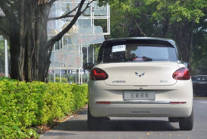 给生活加点料 广州试驾五菱缤果灵犀互联+款