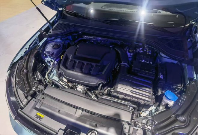 2024成都车展：上汽大众帕萨特Pro正式亮相