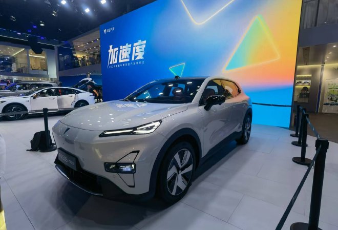 深蓝汽车李攀：加速度迎接新的机遇和挑战