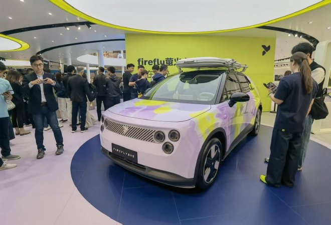 2025上海车展：蔚来旗下三大品牌多车亮相