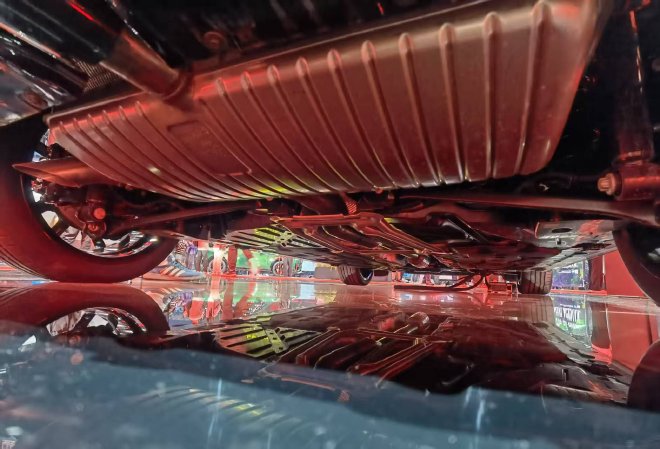 2025上海车展：全新电动MINI JCW亮相