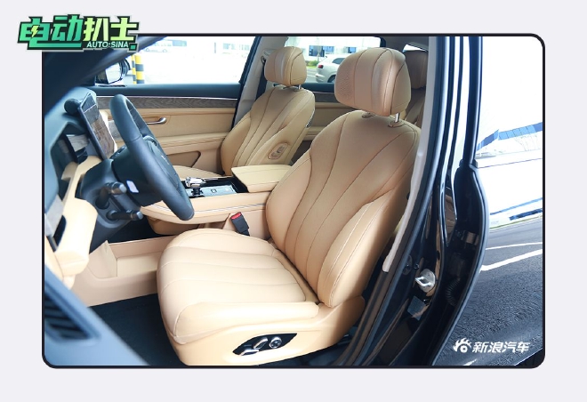 智能化仍是最大亮点 抢先实拍AITO问界M7