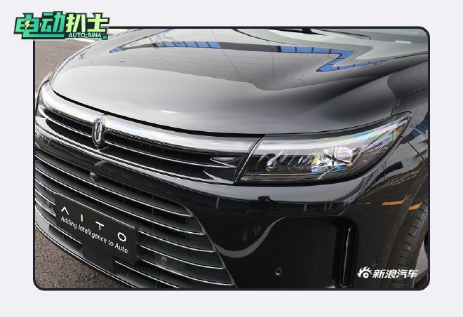 智能化仍是最大亮点 抢先实拍AITO问界M7