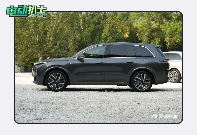 看完你会纠结吗？ 理想L8静态实拍体验