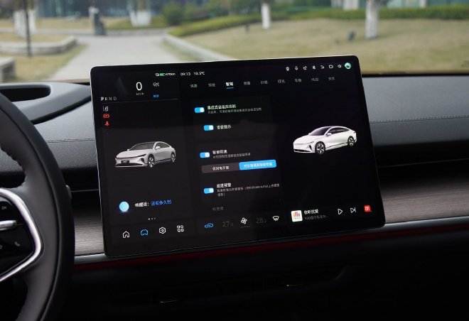 配置拉满 “卷”起来 长安启源A07真香版它香吗？