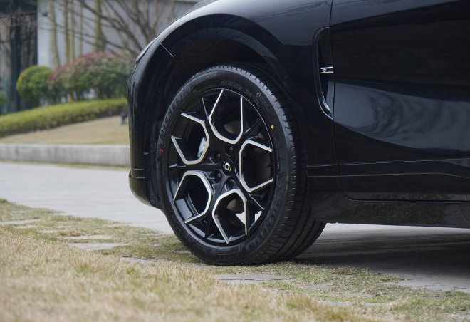 配置拉满 “卷”起来 长安启源A07真香版它香吗？