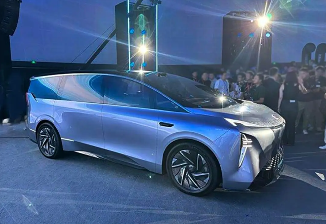 吹响反攻号角！别克GL8定义MPV巅峰