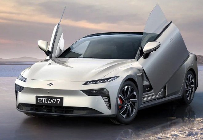 eπ007官图发布 剪刀门+多种动力可选