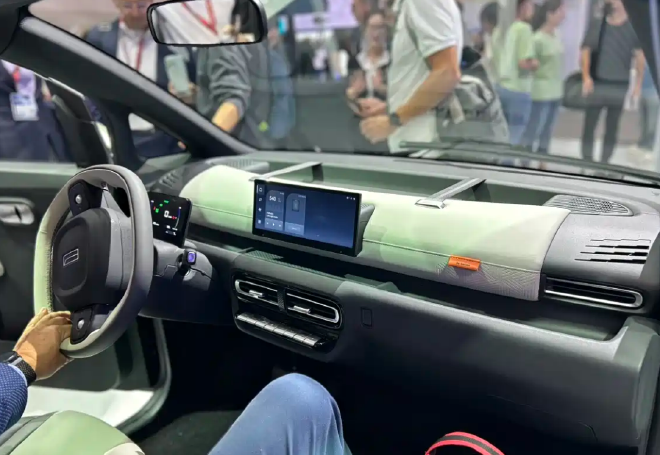 2025慕尼黑车展：领途汽车L6e/L7e首发亮相