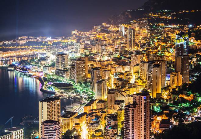 摩纳哥城市夜景