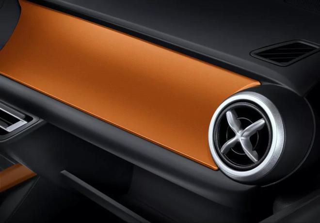 比亚迪e1内饰官图发布 配备旋转大屏液晶仪表