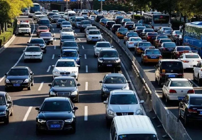 自主车企疯狂追赶 合资品牌陷入焦虑