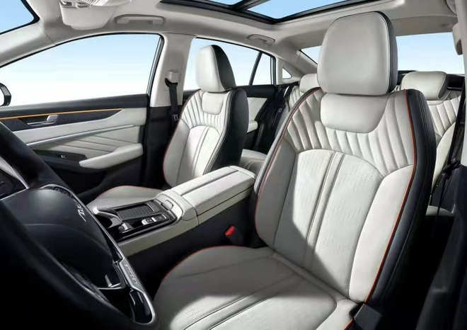 年轻人的“炸街新车”来袭，风神奕炫再添三员猛将