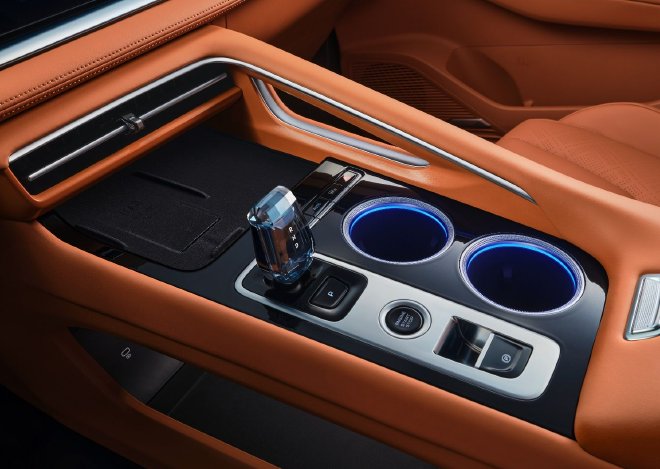 冲击10万级家用SUV市场 全新博越预售价9.19万-11.29万元