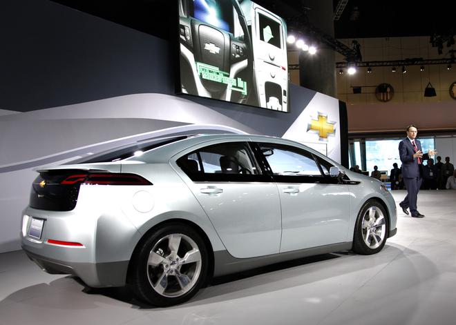 轿车遭遇“冰火两重天”：美系放弃 日韩系加码