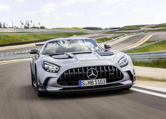 AMG GT Black Series及暗夜版正式上市 售价146.88-368.88万元