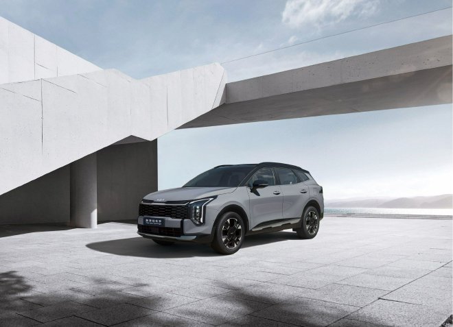 焕新一口价10.99万元起 起亚新款狮铂拓界上市