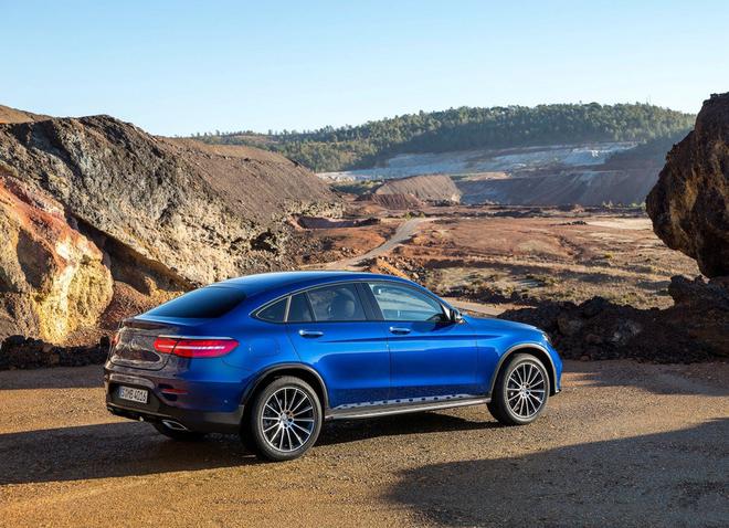 奔驰新款GLC Coupe上市 售46.38-59.48万